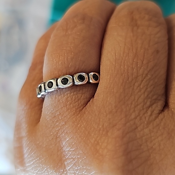 Retired Pandora Black Crystal Stackable Ring Sz 8 1/2 - Picture 2 of 4